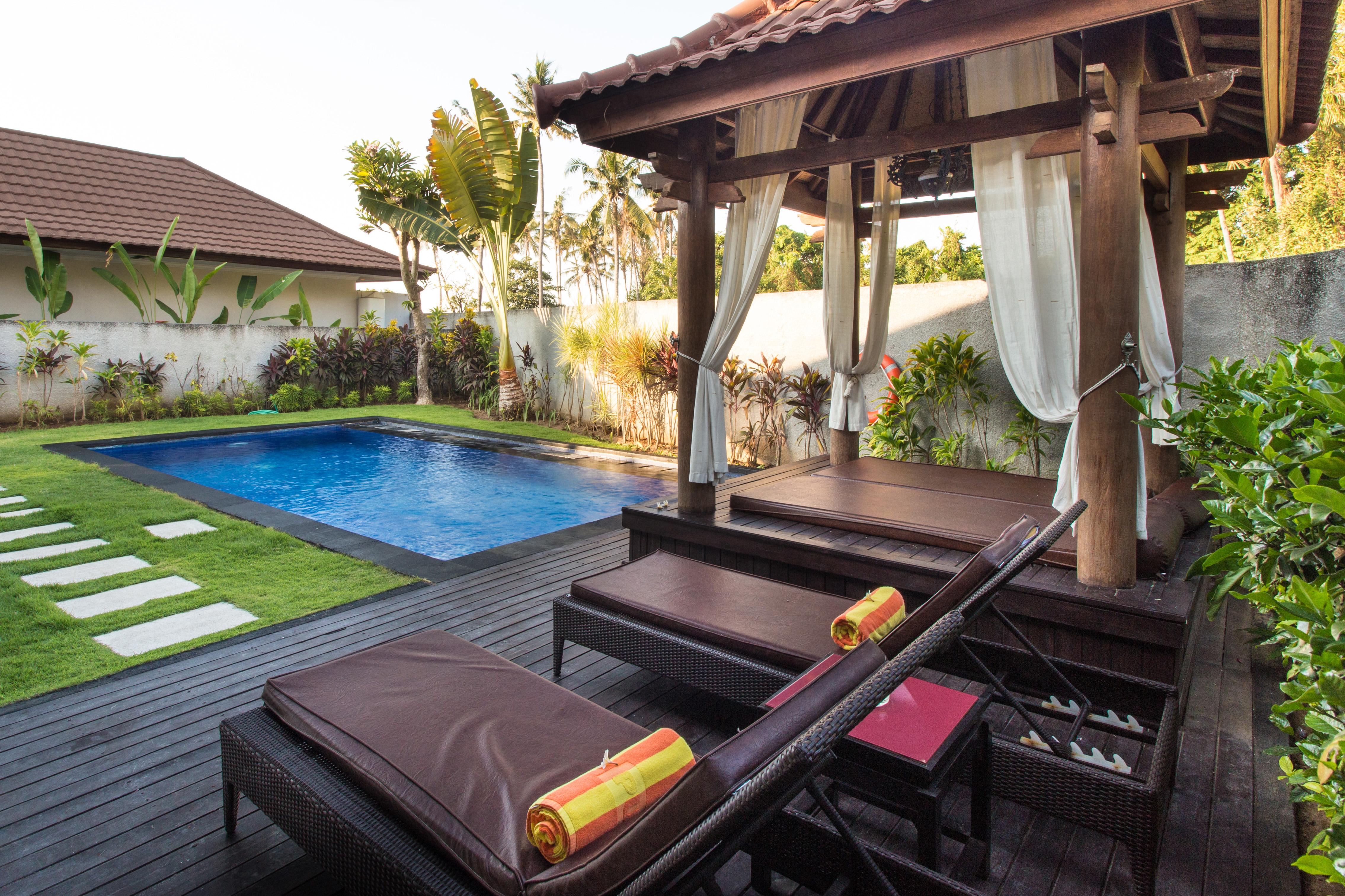 ปูริ ซารอน บารูนา บีช คอทเทจ Hotel โลวินา ภายนอก รูปภาพ