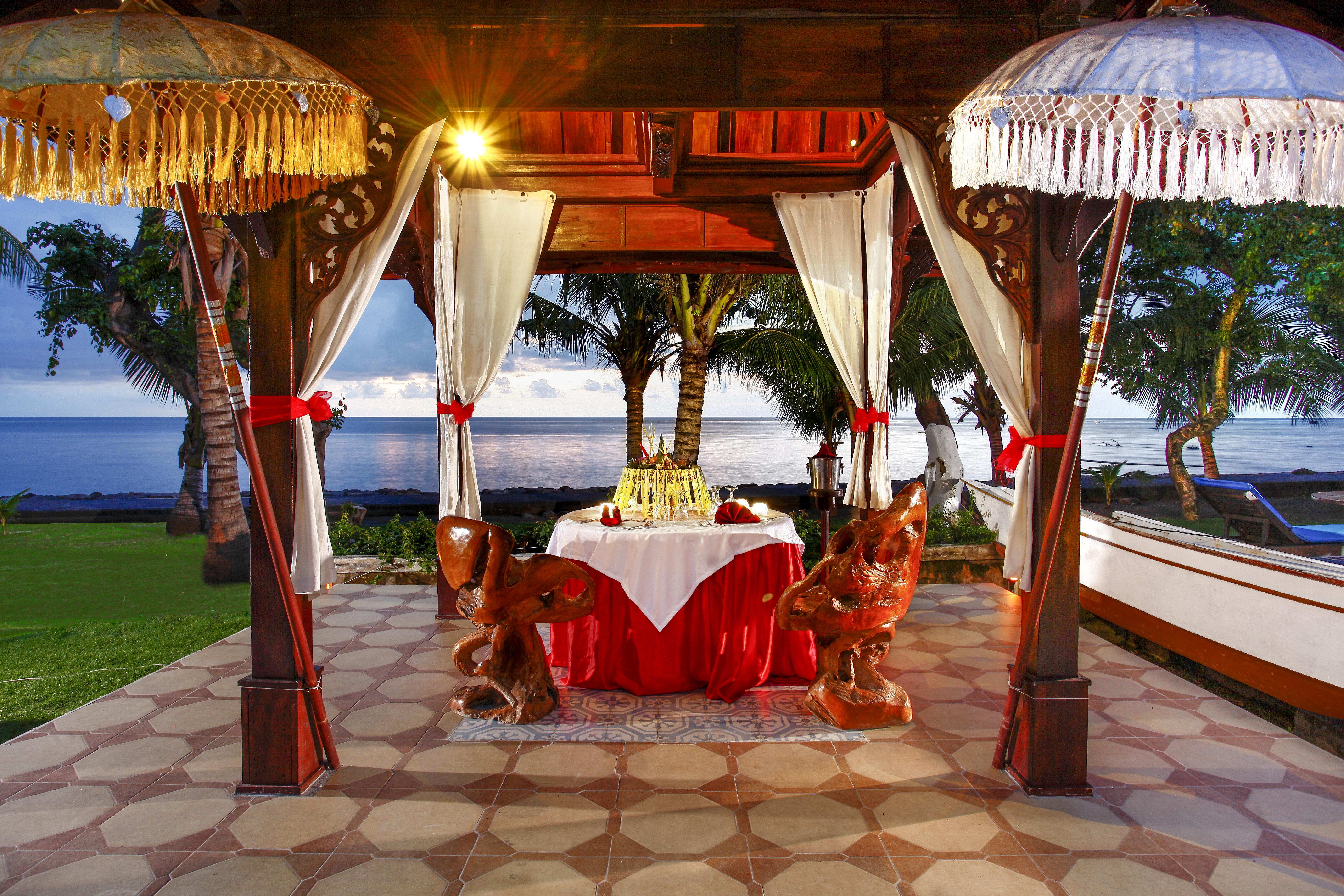 ปูริ ซารอน บารูนา บีช คอทเทจ Hotel โลวินา ภายนอก รูปภาพ
