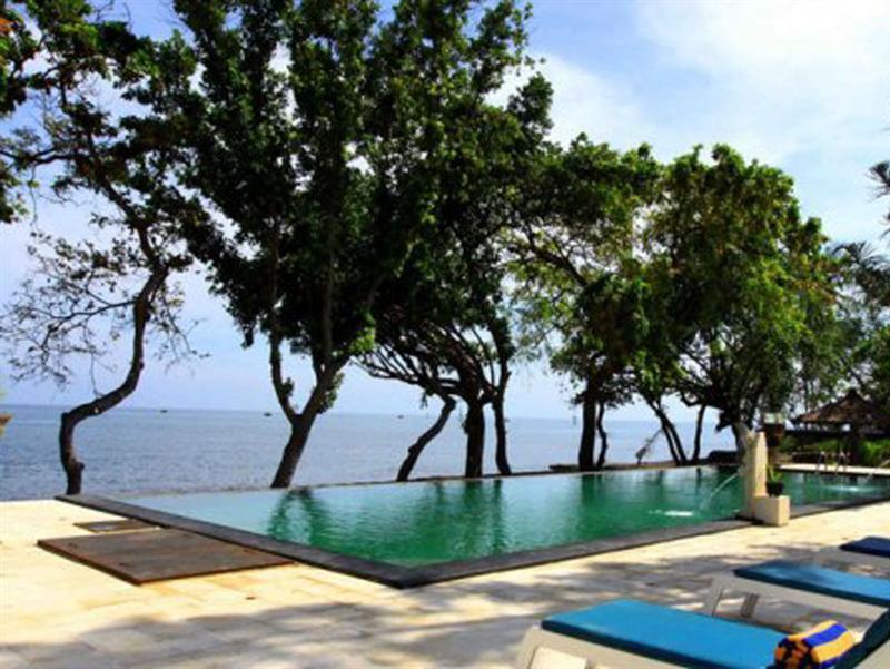 ปูริ ซารอน บารูนา บีช คอทเทจ Hotel โลวินา ภายนอก รูปภาพ